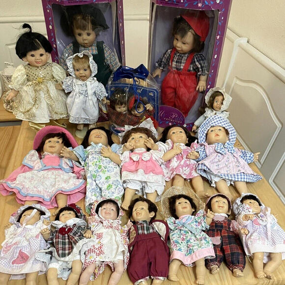 Vintage‎ Gi Go Dolls LOT of 19 All Sizes Excellent Condition